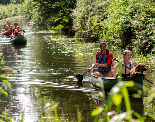 students-riding-on-kayak