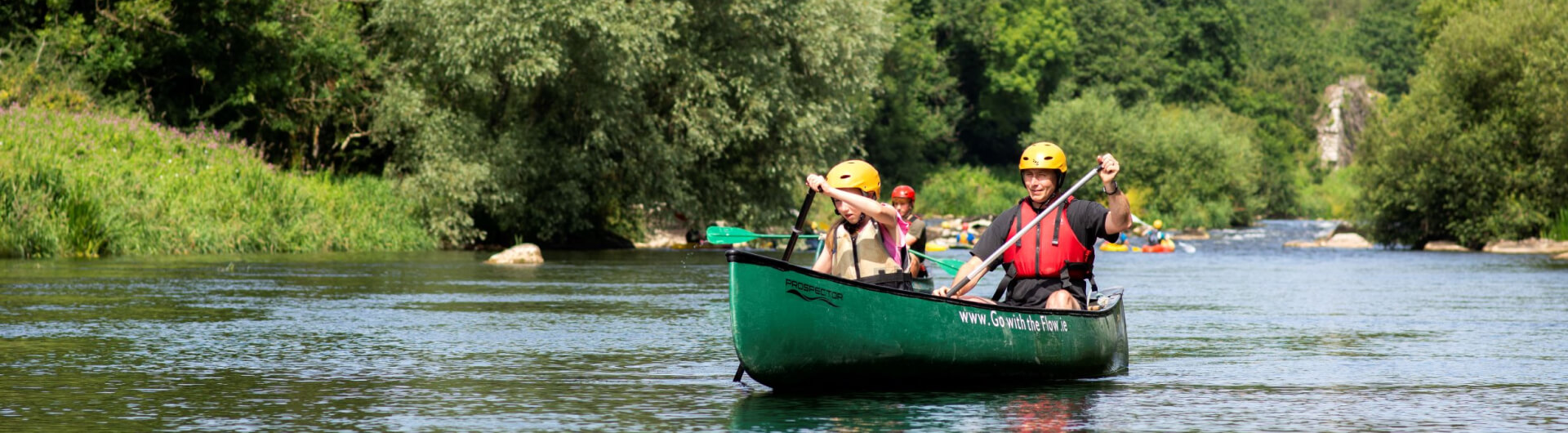 two-people-boating