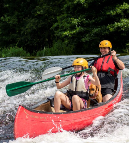 two-people-riding-kayak